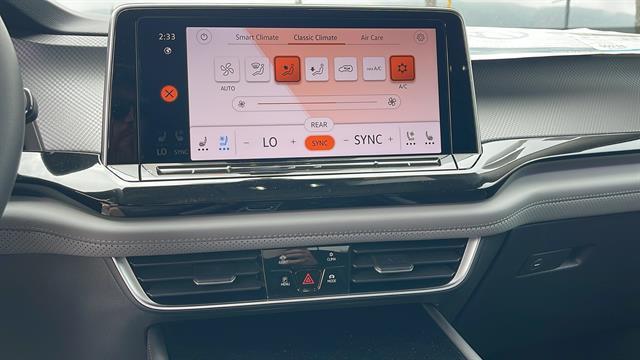 new 2025 Volkswagen Atlas car, priced at $46,474