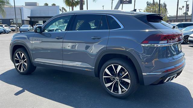 new 2025 Volkswagen Atlas Cross Sport car, priced at $52,175