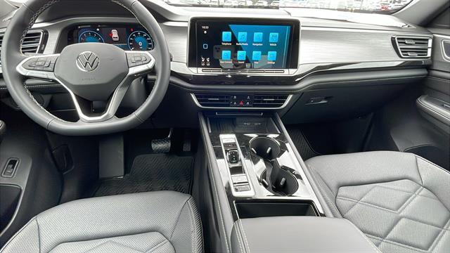 new 2025 Volkswagen Atlas Cross Sport car, priced at $42,007