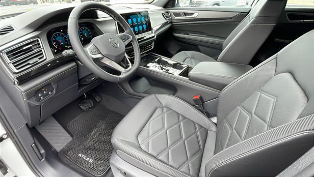 new 2025 Volkswagen Atlas Cross Sport car, priced at $42,007