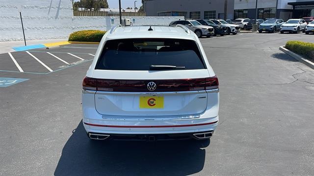 new 2025 Volkswagen Atlas car, priced at $54,189