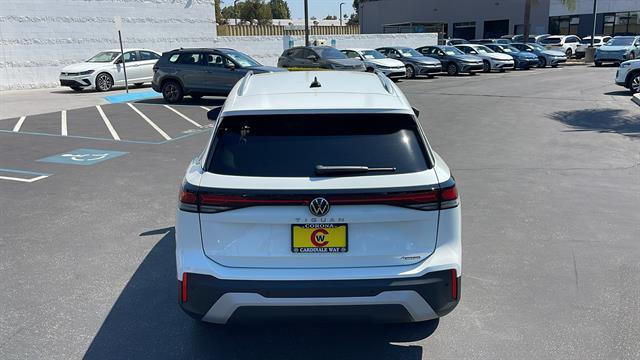 new 2025 Volkswagen Tiguan car, priced at $30,975