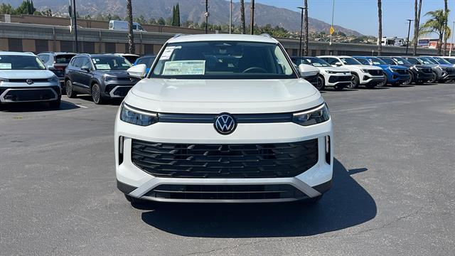 new 2025 Volkswagen Tiguan car, priced at $30,975