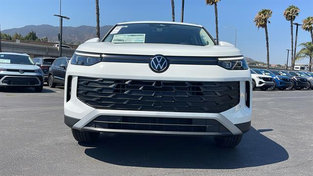 new 2025 Volkswagen Tiguan car, priced at $30,975