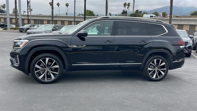 new 2025 Volkswagen Atlas car, priced at $53,024
