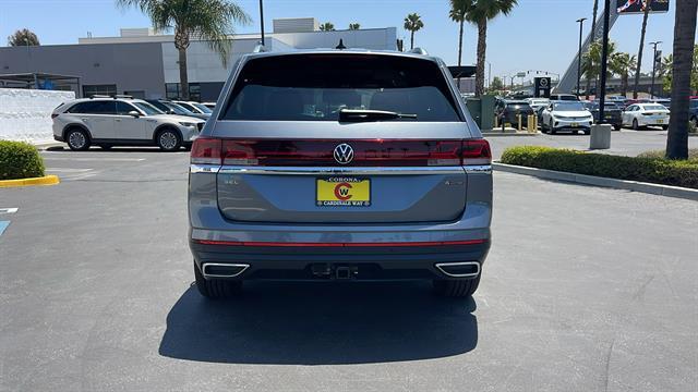 new 2025 Volkswagen Atlas car, priced at $48,019