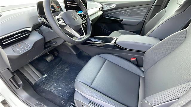 new 2025 Volkswagen ID.4 car, priced at $51,868