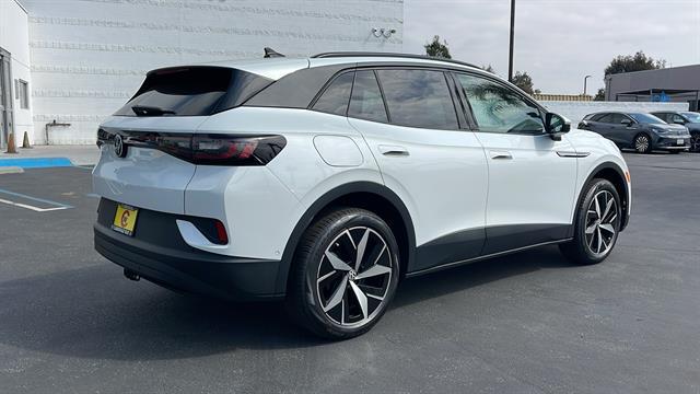 new 2025 Volkswagen ID.4 car, priced at $51,868