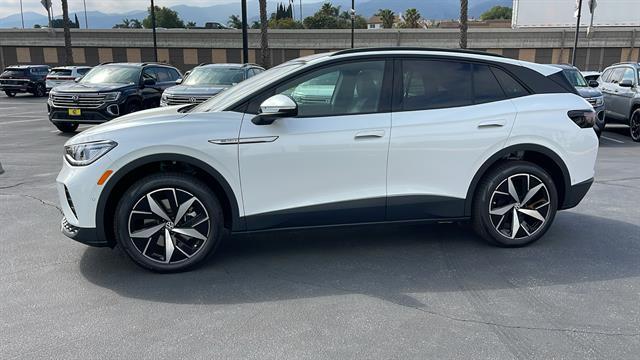 new 2025 Volkswagen ID.4 car, priced at $51,868