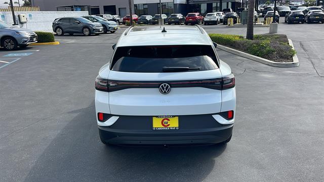 new 2025 Volkswagen ID.4 car, priced at $51,868