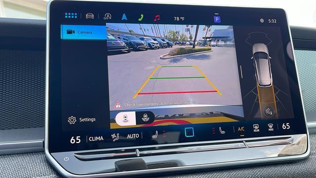 new 2025 Volkswagen Tiguan car, priced at $32,228