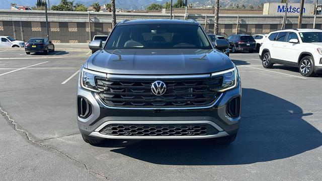 new 2025 Volkswagen Atlas Cross Sport car, priced at $40,212