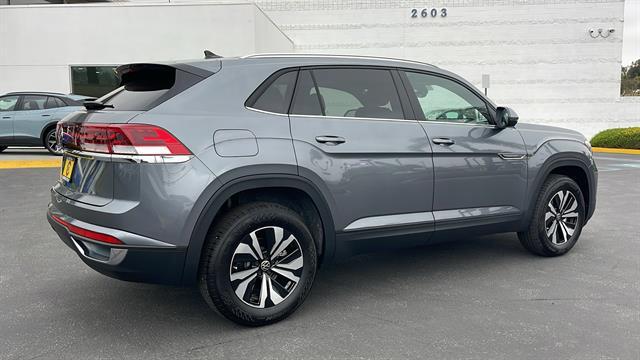 new 2025 Volkswagen Atlas Cross Sport car, priced at $36,087