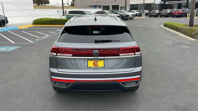 new 2025 Volkswagen Atlas Cross Sport car, priced at $36,087