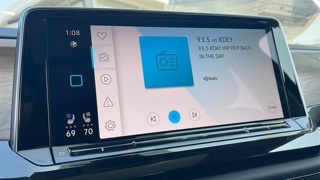new 2025 Volkswagen Atlas car, priced at $46,264