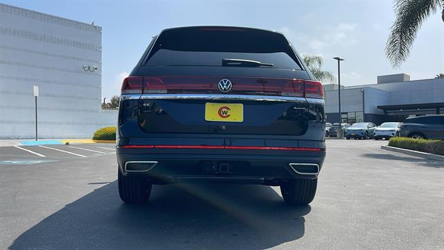 new 2025 Volkswagen Atlas car, priced at $46,264