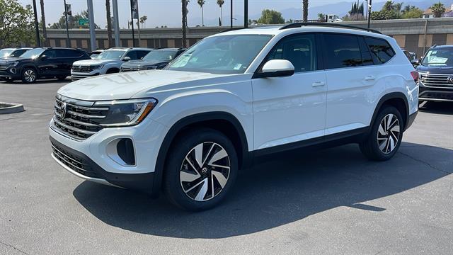 new 2025 Volkswagen Atlas car, priced at $43,324