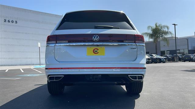 new 2025 Volkswagen Atlas car, priced at $53,939