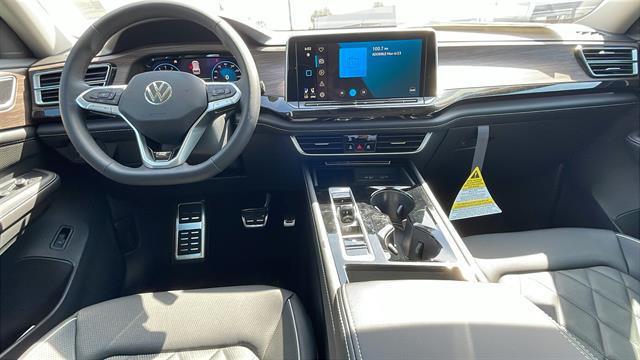 new 2025 Volkswagen Atlas car, priced at $53,939