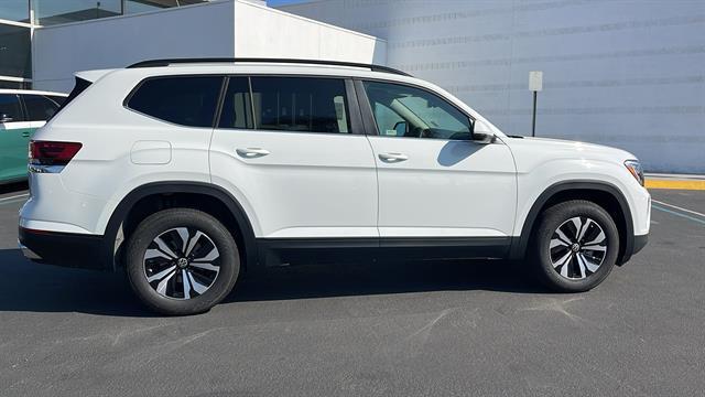 new 2025 Volkswagen Atlas car, priced at $37,474