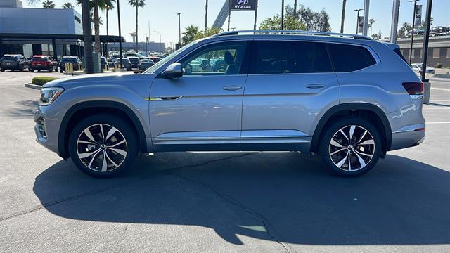 new 2025 Volkswagen Atlas car, priced at $53,696