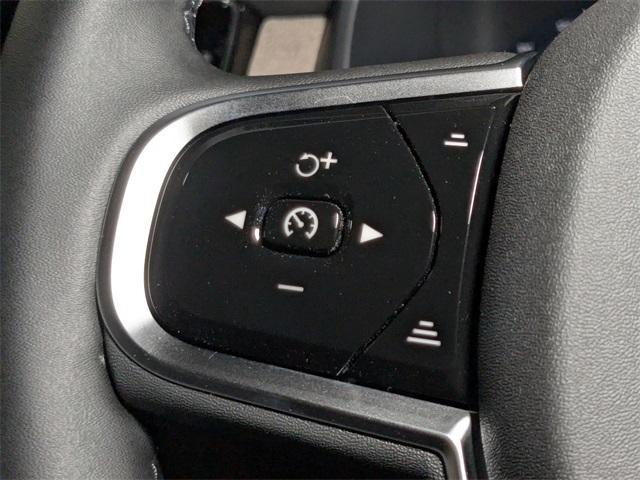 new 2025 Volvo XC90 car, priced at $69,155