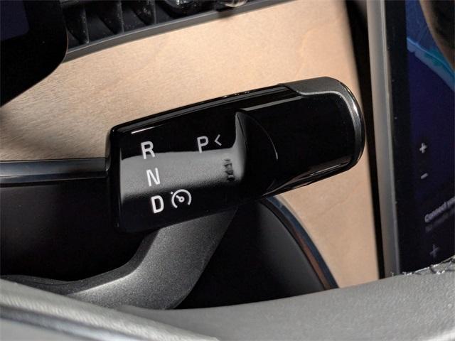 new 2025 Volvo EX90 car, priced at $82,090