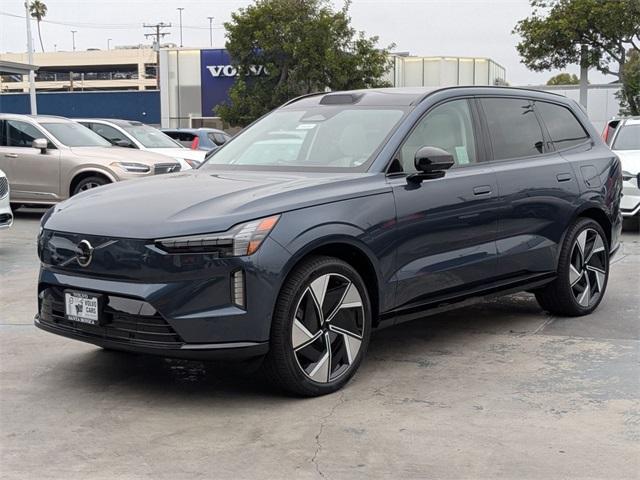 new 2025 Volvo EX90 car, priced at $91,505