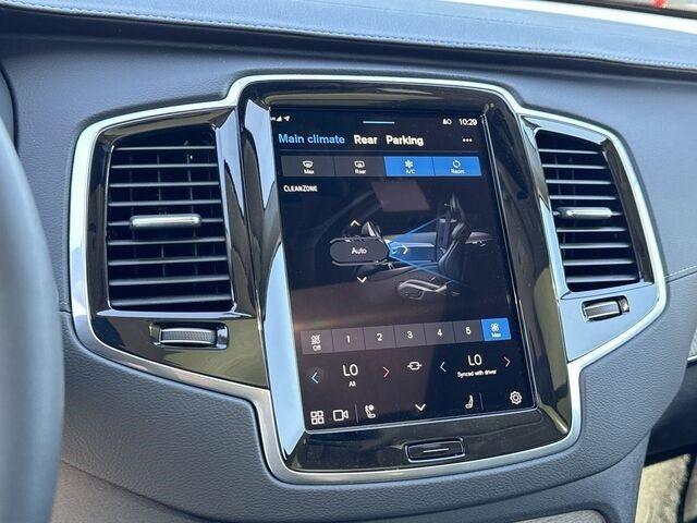 new 2024 Volvo XC90 car, priced at $61,277