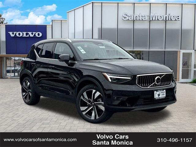new 2024 Volvo XC40 car, priced at $42,546