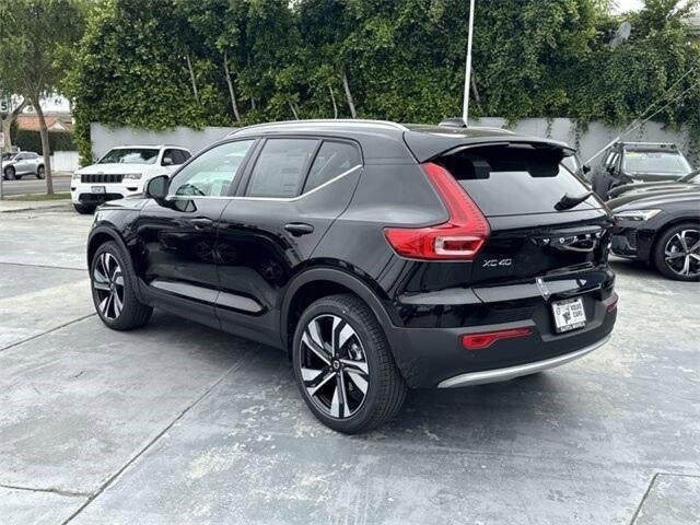 new 2024 Volvo XC40 car, priced at $42,546
