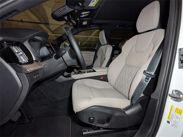 new 2025 Volvo XC90 Plug-In Hybrid car, priced at $78,805
