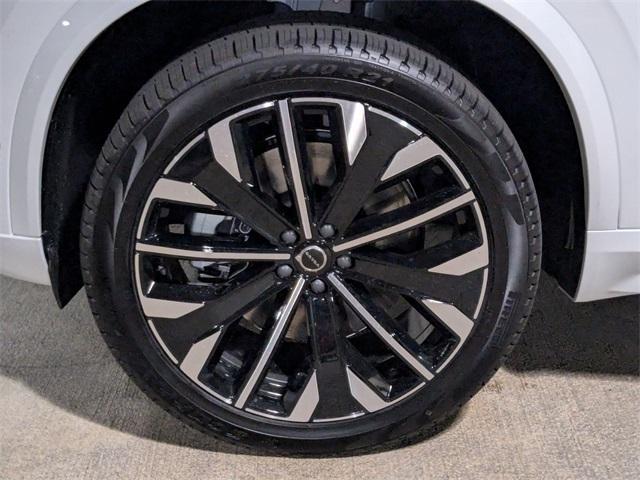 new 2025 Volvo XC90 Plug-In Hybrid car, priced at $78,805