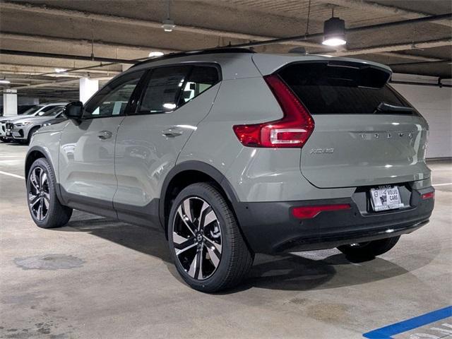 new 2025 Volvo XC40 car, priced at $51,565