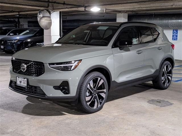 new 2025 Volvo XC40 car, priced at $51,565