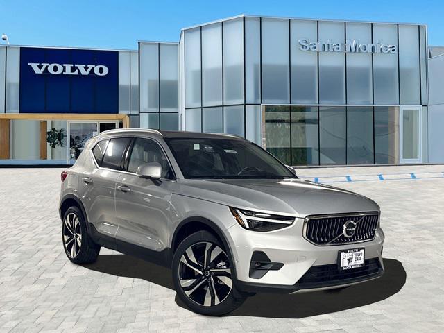 new 2024 Volvo XC40 car, priced at $50,080