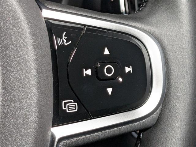 new 2026 Volvo XC60 car, priced at $58,015