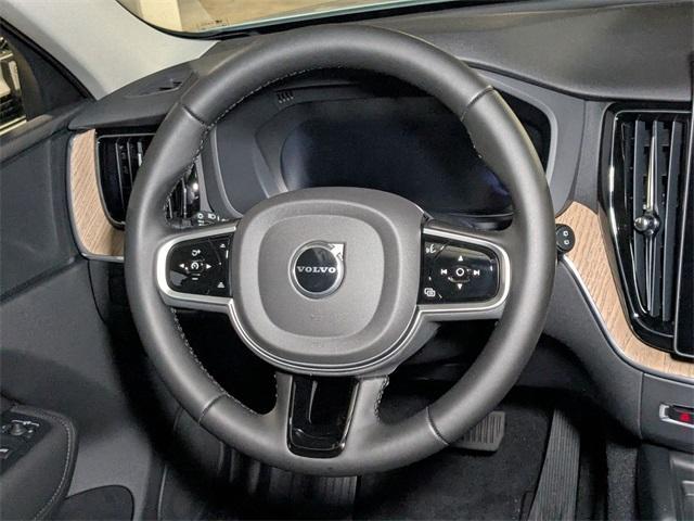 new 2026 Volvo XC60 car, priced at $58,015