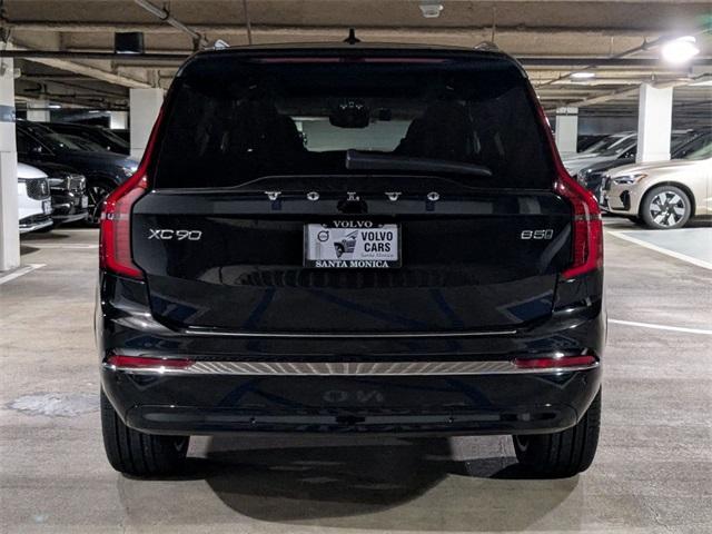 new 2025 Volvo XC90 car, priced at $70,045