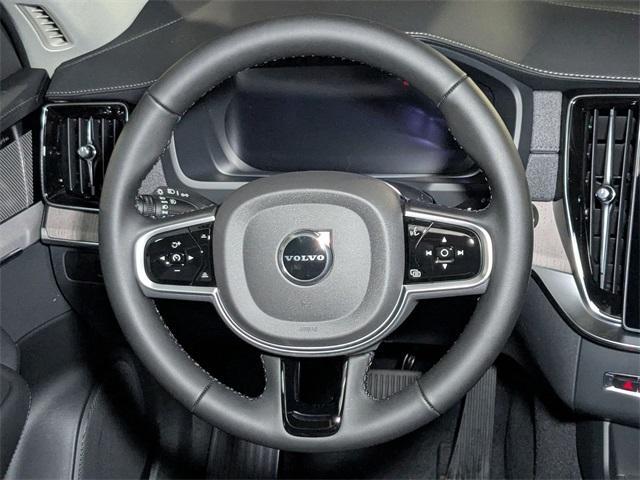 new 2025 Volvo XC90 car, priced at $70,045