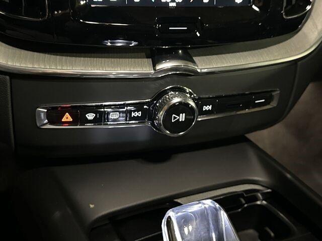 new 2025 Volvo XC60 Plug-In Hybrid car, priced at $71,485