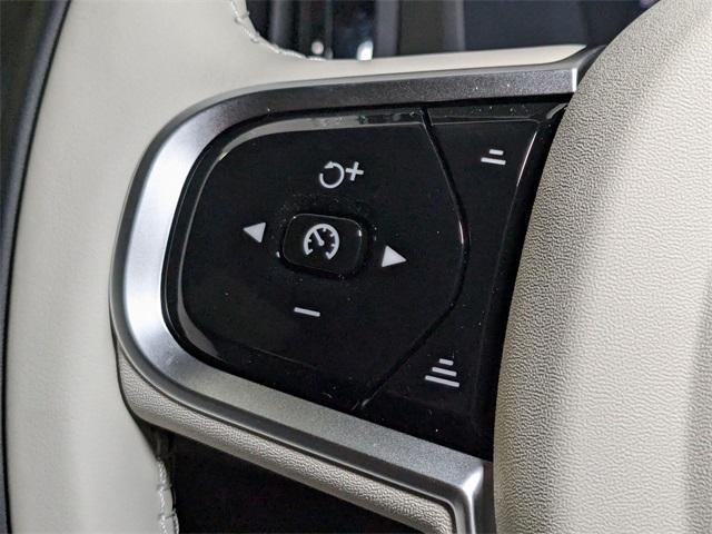 new 2025 Volvo XC60 Plug-In Hybrid car, priced at $66,260