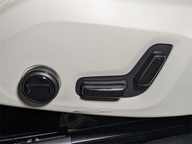 new 2025 Volvo XC60 Plug-In Hybrid car, priced at $66,260