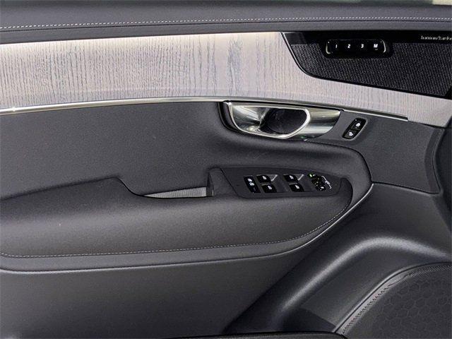 new 2025 Volvo XC90 Plug-In Hybrid car, priced at $82,405