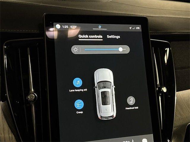 new 2025 Volvo XC90 Plug-In Hybrid car, priced at $82,405