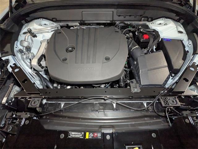 new 2025 Volvo XC60 car, priced at $55,750