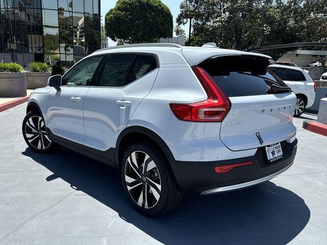 new 2024 Volvo XC40 car, priced at $51,005