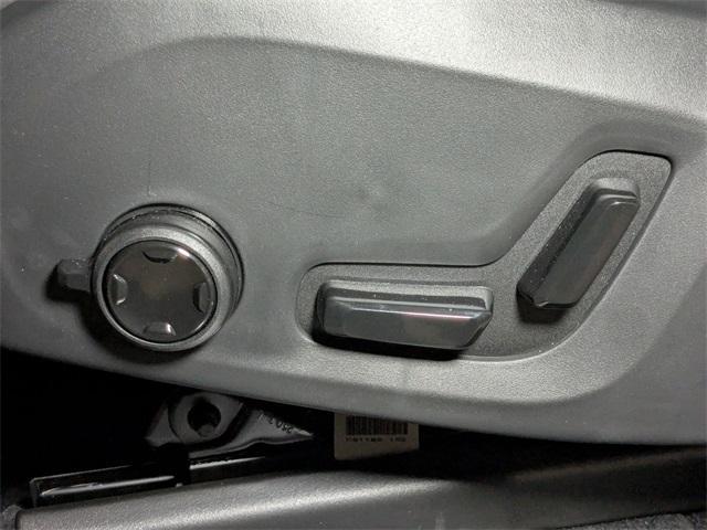 new 2025 Volvo XC90 Plug-In Hybrid car, priced at $82,795