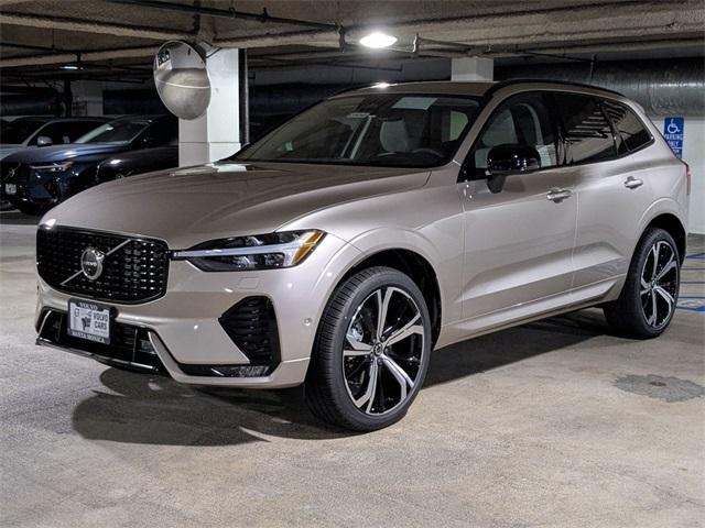 new 2025 Volvo XC60 car, priced at $60,660