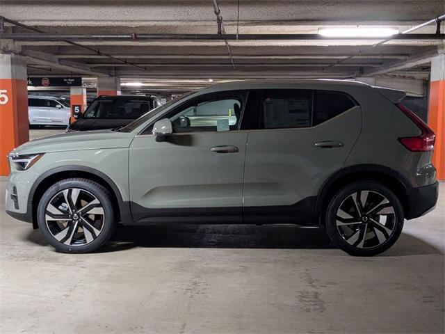 new 2025 Volvo XC40 car, priced at $51,565